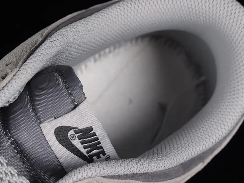 All Categories Nk SB Dunk Series Nk SB Dunk Low Low-top sneakers Otomo Katsuhiro x Nk SB Dunk Low "Steamboy OST" Creative customization collaboration Otomo Katsuhiro co-branded SB low-top sports and leisure sneakers DD3699-003
